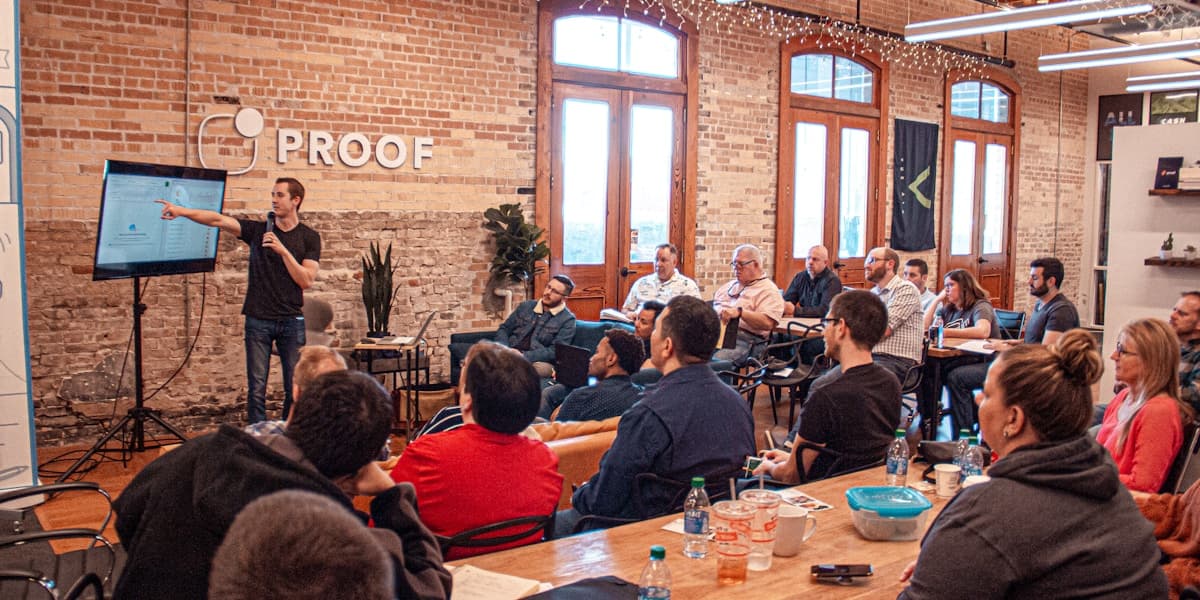 J'ai géré 847 exposants sur Excel. Voici pourquoi j'ai arrêté.