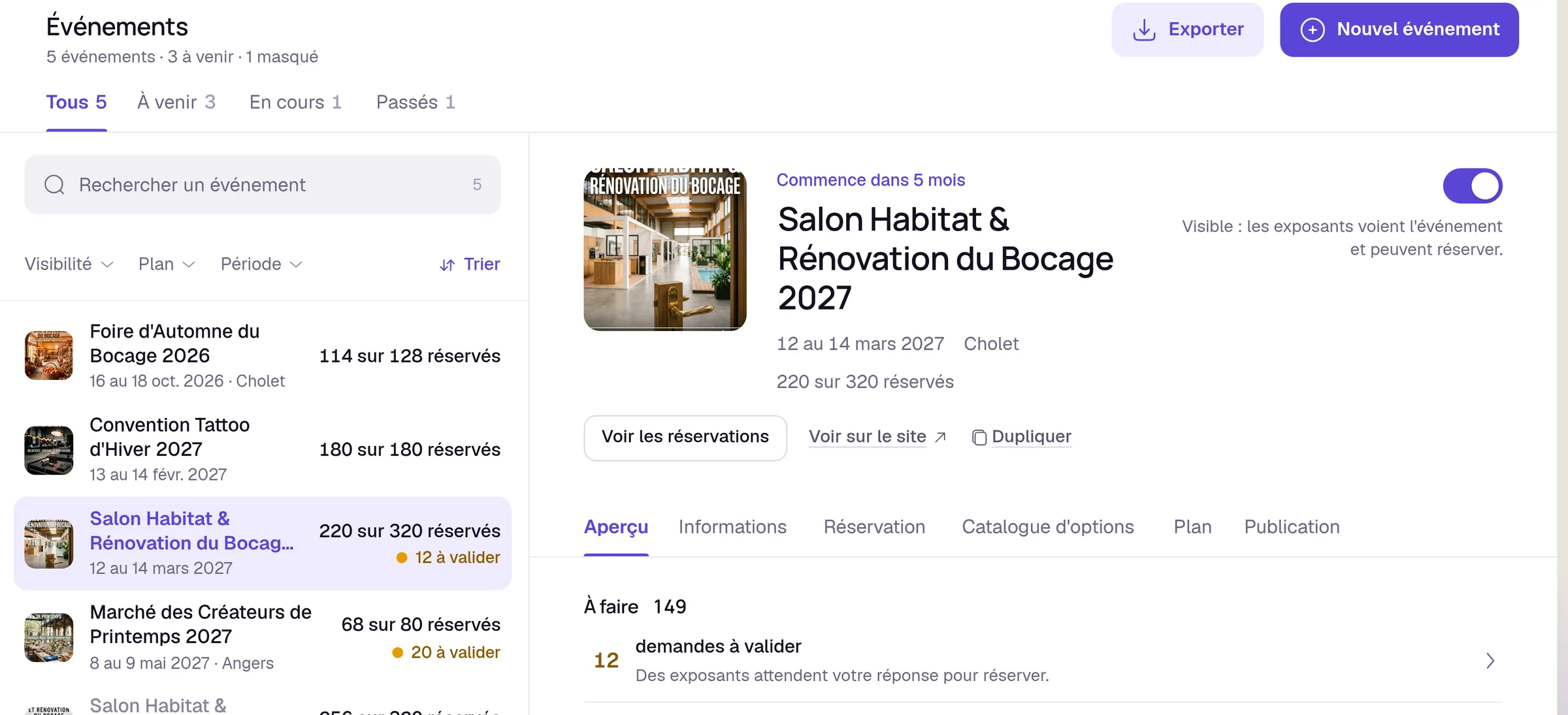 Keyqo’s Events page on a demo account, in French: in the list, the two editions of the same trade show, 2026 hidden with its 256 booked booths, 2027 open with 220 booked booths and 12 requests to review, and the 2027 edition’s card with what is left to do.